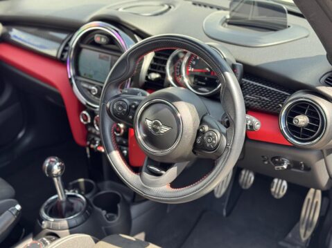 Mini Hatch 2.0 John Cooper Works Euro 6 (s/s) 3dr 50