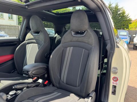 Mini Hatch 2.0 John Cooper Works Euro 6 (s/s) 3dr 62