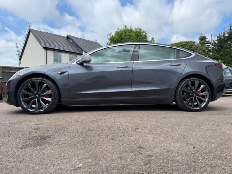 Tesla Model 3 (Dual Motor) Performance Auto 4WDE 4dr (Performance Upgrade) 20