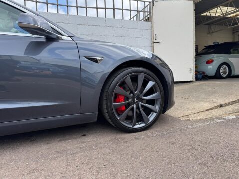 Tesla Model 3 (Dual Motor) Performance Auto 4WDE 4dr (Performance Upgrade) 45