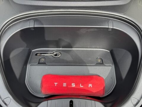 Tesla Model 3 (Dual Motor) Performance Auto 4WDE 4dr (Performance Upgrade) 50