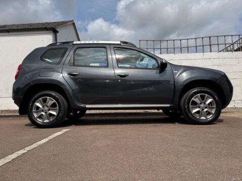 Dacia Duster 1.5 dCi Laureate Euro 6 (s/s) 5dr 27