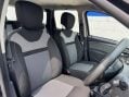 Dacia Duster 1.5 dCi Laureate Euro 6 (s/s) 5dr 39
