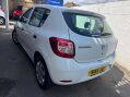 Dacia Sandero 1.5 dCi Ambiance Euro 5 5dr 3