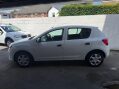 Dacia Sandero 1.5 dCi Ambiance Euro 5 5dr 4