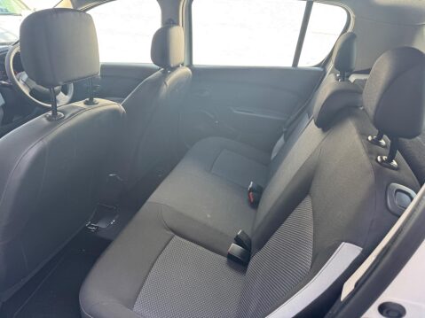 Dacia Sandero 1.5 dCi Ambiance Euro 5 5dr 15