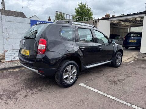 Dacia Duster 1.5 dCi Laureate Euro 6 (s/s) 5dr 30