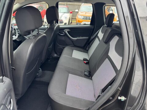 Dacia Duster 1.5 dCi Laureate Euro 6 (s/s) 5dr 44