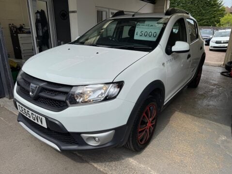Dacia Sandero Stepway 0.9 TCe Ambiance Euro 6 (s/s) 5dr 3