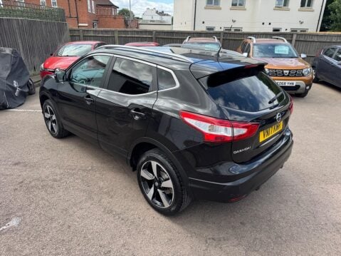 Nissan Qashqai 1.5 dCi N-Connecta 2WD Euro 6 (s/s) 5dr 4