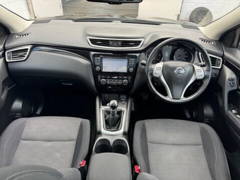 Nissan Qashqai 1.5 dCi N-Connecta 2WD Euro 6 (s/s) 5dr 35