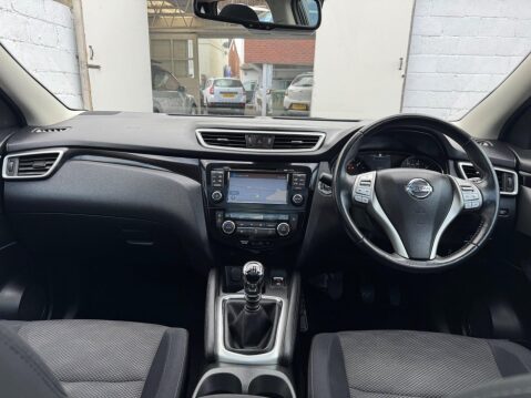 Nissan Qashqai 1.5 dCi N-Connecta 2WD Euro 6 (s/s) 5dr 36