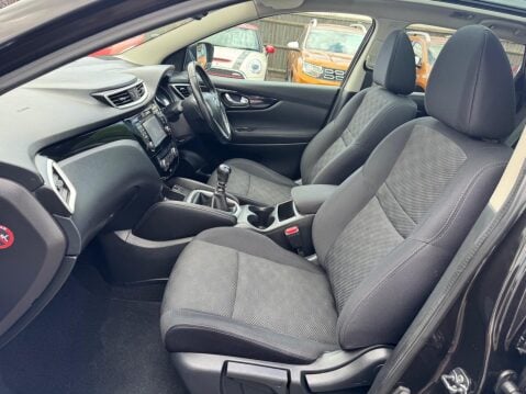 Nissan Qashqai 1.5 dCi N-Connecta 2WD Euro 6 (s/s) 5dr 63