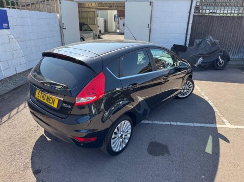 Ford Fiesta 1.6 Titanium 5dr 29