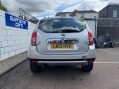 Dacia Duster 1.5 dCi Laureate Euro 5 5dr 23