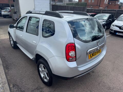 Dacia Duster 1.5 dCi Laureate Euro 5 5dr 19