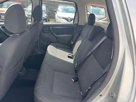 Dacia Duster 1.5 dCi Laureate Euro 5 5dr 43