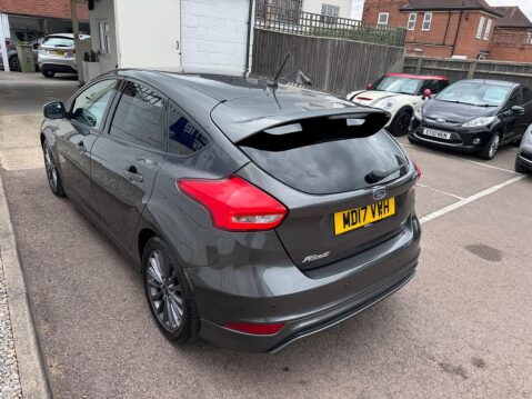Ford Focus 1.0T EcoBoost ST-Line Euro 6 (s/s) 5dr 20