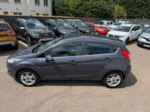 Ford Fiesta 1.25 Zetec Euro 5 5dr 20