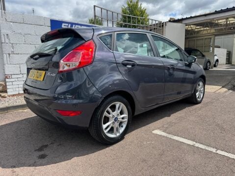 Ford Fiesta 1.25 Zetec Euro 5 5dr 28