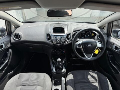Ford Fiesta 1.25 Zetec Euro 5 5dr 31