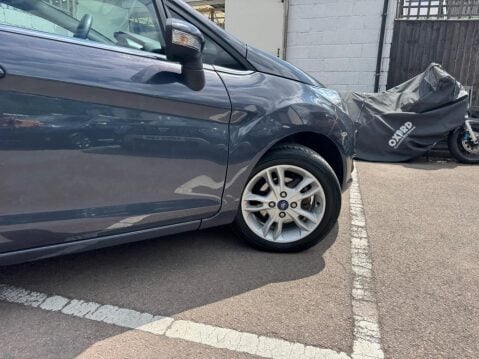 Ford Fiesta 1.25 Zetec Euro 5 5dr 55