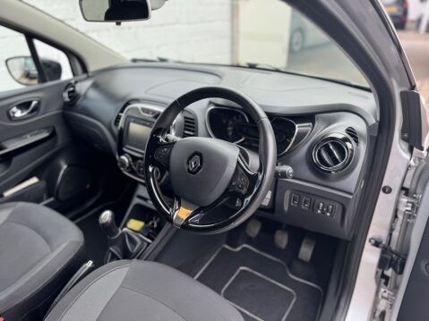 Renault Captur 1.5 dCi ENERGY Dynamique S Nav Euro 6 (s/s) 5dr 38