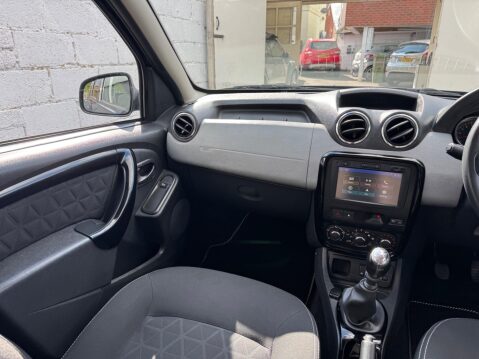 Dacia Duster 1.5 dCi Laureate Euro 6 (s/s) 5dr 34