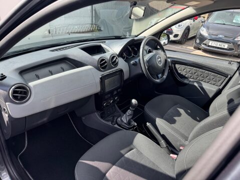 Dacia Duster 1.5 dCi Laureate Euro 6 (s/s) 5dr 32
