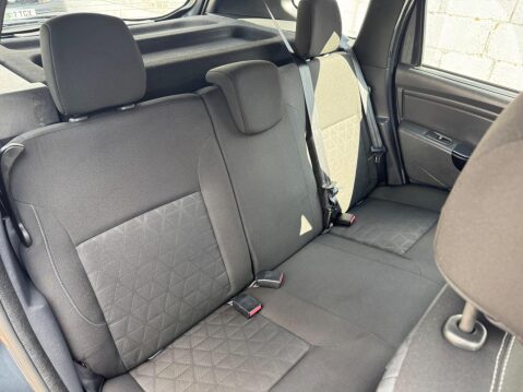 Dacia Duster 1.5 dCi Laureate Euro 6 (s/s) 5dr 48