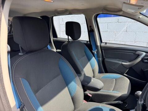 Dacia Duster 1.5 dCi Laureate Prime 4WD Euro 6 (s/s) 5dr 43
