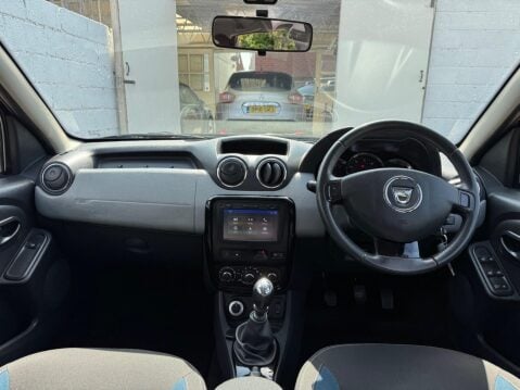 Dacia Duster 1.5 dCi Laureate Prime 4WD Euro 6 (s/s) 5dr 39