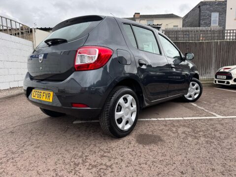 Dacia Sandero 0.9 TCe Ambiance Euro 6 (s/s) 5dr 29