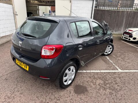 Dacia Sandero 0.9 TCe Ambiance Euro 6 (s/s) 5dr 28