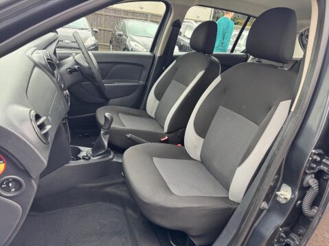 Dacia Sandero 0.9 TCe Ambiance Euro 6 (s/s) 5dr 53