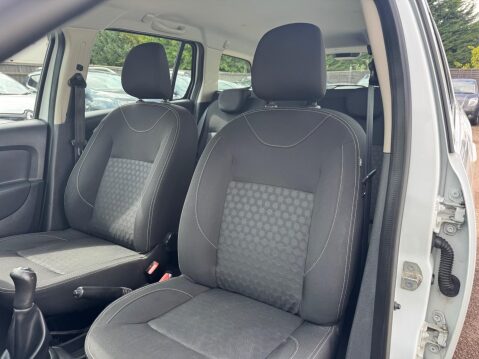 Dacia Logan 1.5 dCi Laureate Euro 5 5dr 57