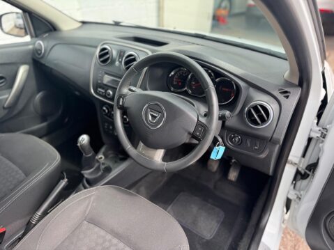 Dacia Logan 1.5 dCi Laureate Euro 5 5dr 36
