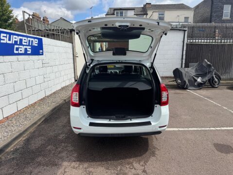 Dacia Logan 1.5 dCi Laureate Euro 5 5dr 55