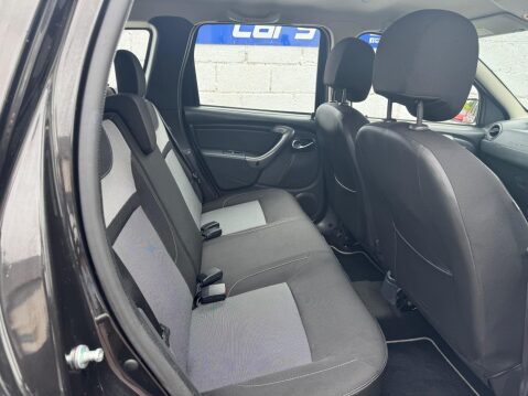 Dacia Duster 1.5 dCi Laureate 4WD Euro 6 (s/s) 5dr 48