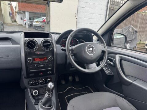 Dacia Duster 1.5 dCi Laureate 4WD Euro 6 (s/s) 5dr 36