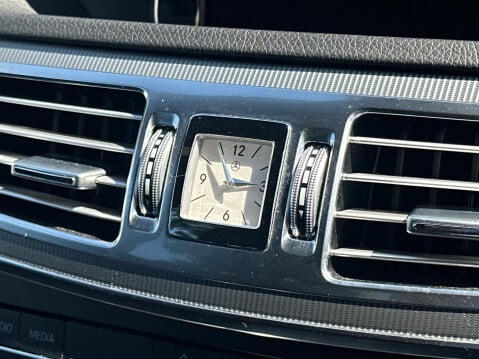 Mercedes-Benz E Class 3.0 E350 V6 BlueTEC AMG Night Edition G-Tronic+ Euro 6 (s/s) 5dr 30