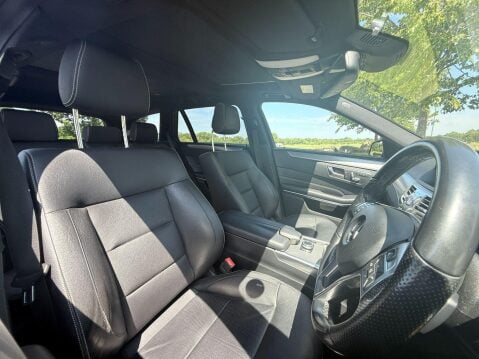 Mercedes-Benz E Class 3.0 E350 V6 BlueTEC AMG Night Edition (Premium) G-Tronic+ Euro 6 (s/s) 5dr 30