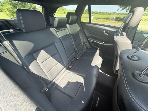 Mercedes-Benz E Class 3.0 E350 V6 BlueTEC AMG Night Edition (Premium) G-Tronic+ Euro 6 (s/s) 5dr 38