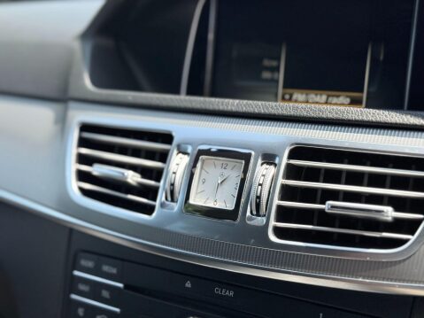 Mercedes-Benz E Class 3.0 E350 V6 BlueTEC AMG Night Edition (Premium) G-Tronic+ Euro 6 (s/s) 5dr 39