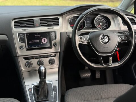 Volkswagen Golf 1.6 TDI BlueMotion Tech Match Edition DSG Euro 6 (s/s) 5dr 3