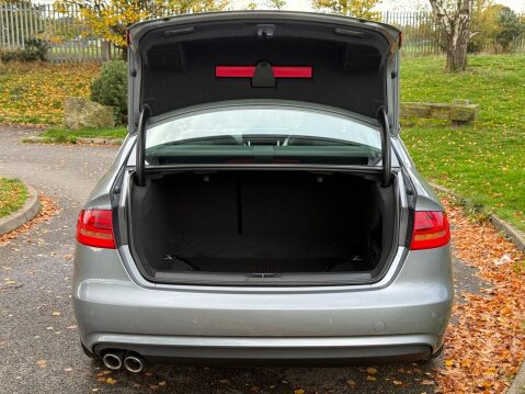Audi A4 2.0 TDI SE Technik Euro 6 (s/s) 4dr 11