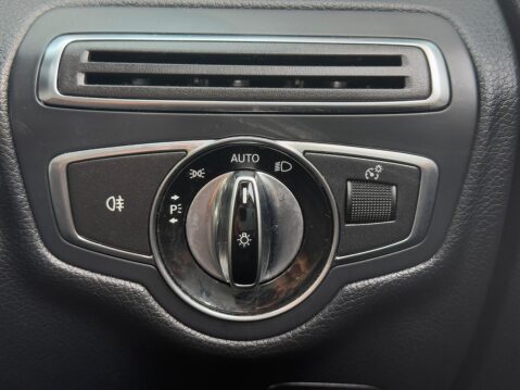 Mercedes-Benz C Class 2.1 C220 BlueTEC AMG Line G-Tronic+ Euro 6 (s/s) 4dr 26