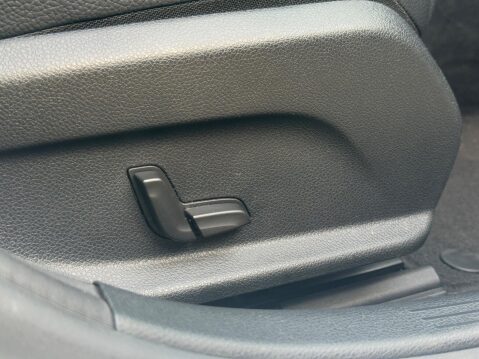 Mercedes-Benz C Class 2.1 C220 BlueTEC AMG Line G-Tronic+ Euro 6 (s/s) 4dr 25