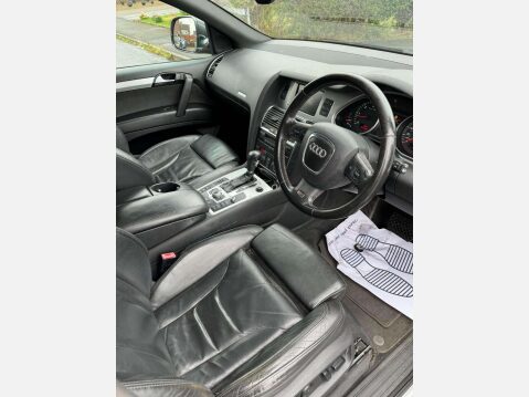 Audi Q7 4.1 Q7 S Line FSI Quattro Auto 4WD 5dr 8