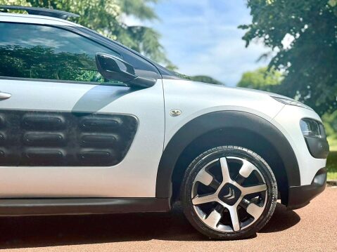 Citroen C4 Cactus 1.2 PureTech Flair 56